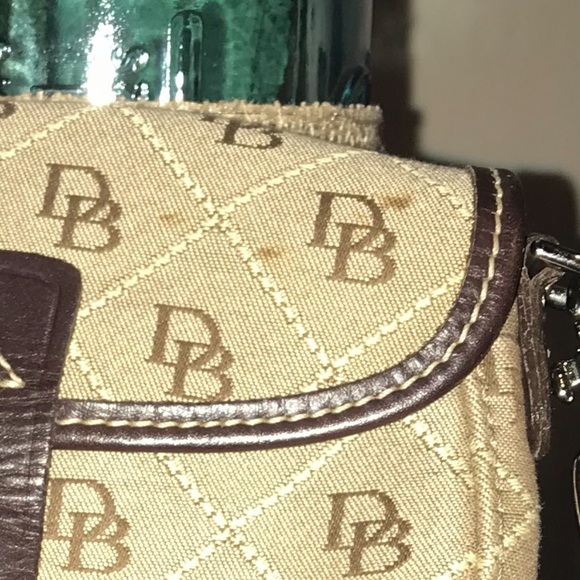 Dooney and Burke Wristlet - Picture 4 of 4